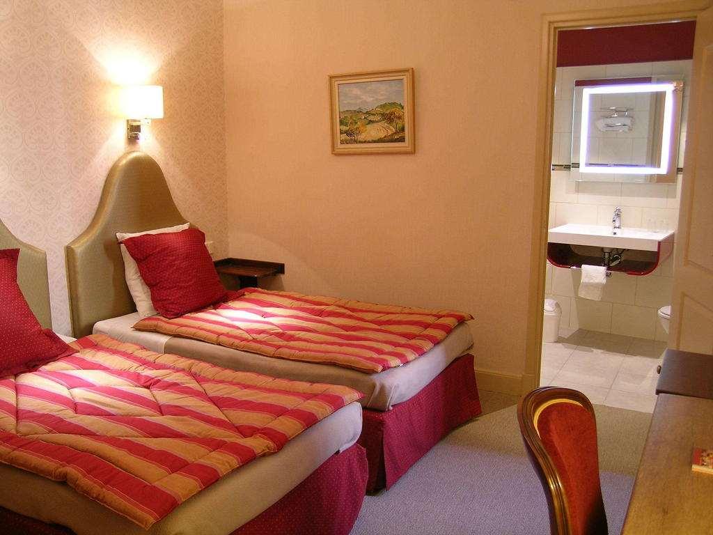 Cit'Hotel Sphinx - Hotel Montelimar Room photo